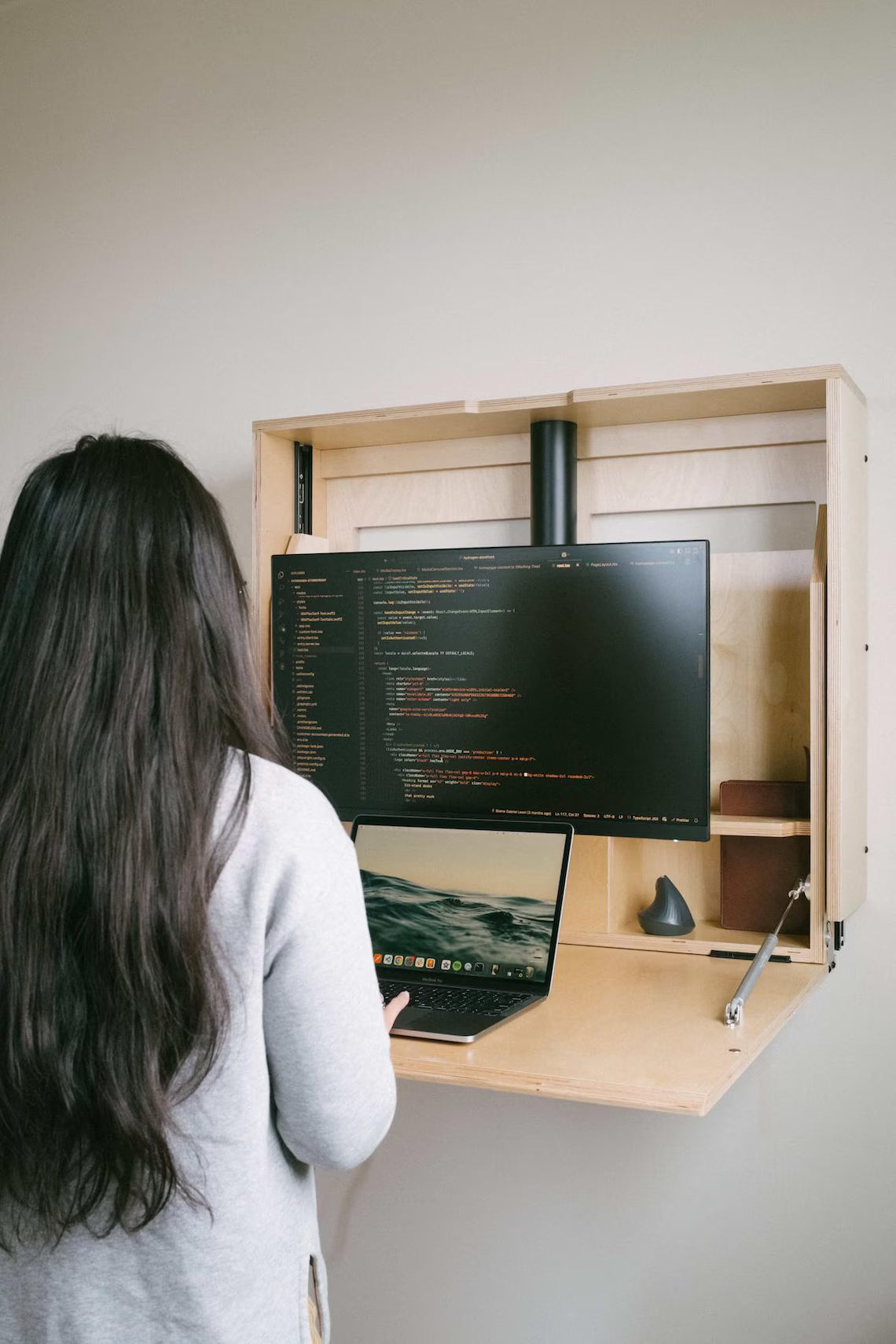 ✨Wall-mounted, fold-away, electric sit-stand Murphy desk
